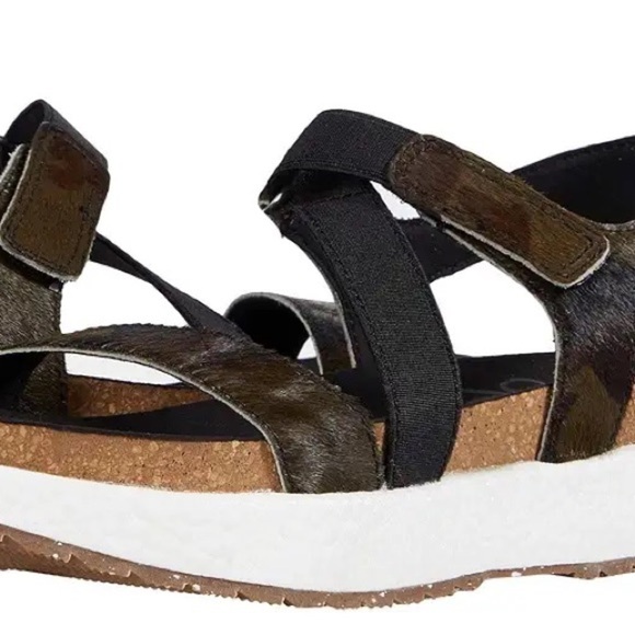 NWB OTBT Sierra Wedge Comfort Sandals in color Mud-sz 6.5 - Picture 6 of 6